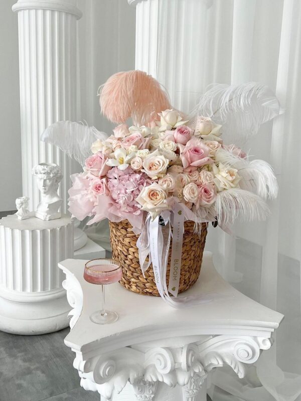 Luxurious Arrangements In Baskets Are Our Greatest Love