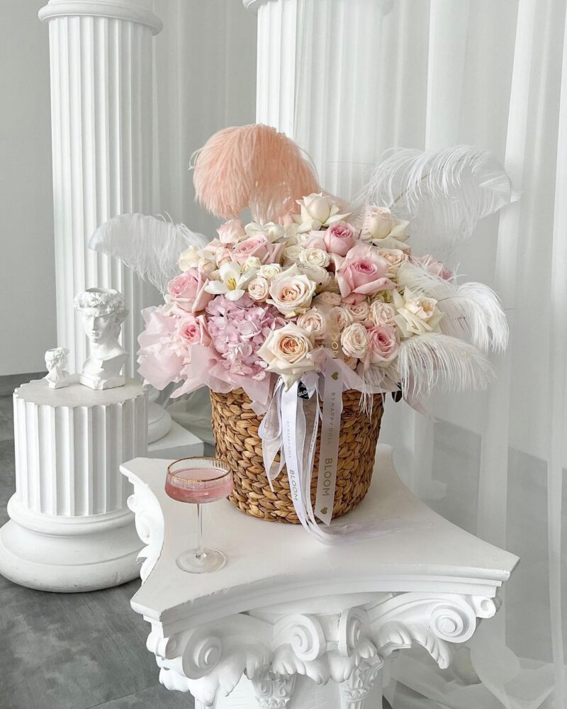 Luxurious Arrangements In Baskets Are Our Greatest Love