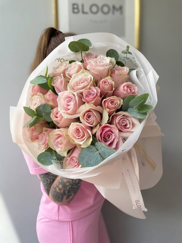 Atena in pink / Атена в рожевому