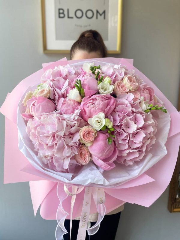 Floral tenderness / Квіткова ніжність